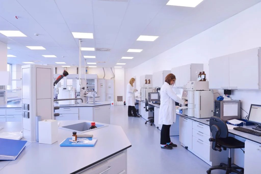 Tizennégy projekt kap támogatást a nemzeti laboratóriumi programban