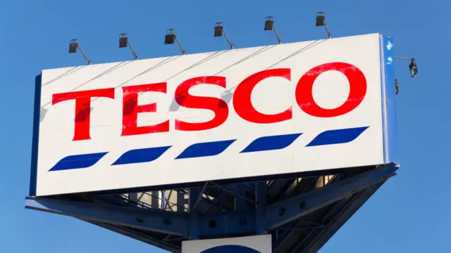 Újabb energiahatékonysági intézkedéseket vezet be a Tesco