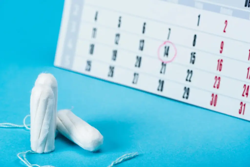 Endometriózis: évi egyhavi fizetést is elveszíthetnek az érintett nők