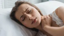 Több nőt érint a krónikus fájdalom, mégis férfiakon kutatják