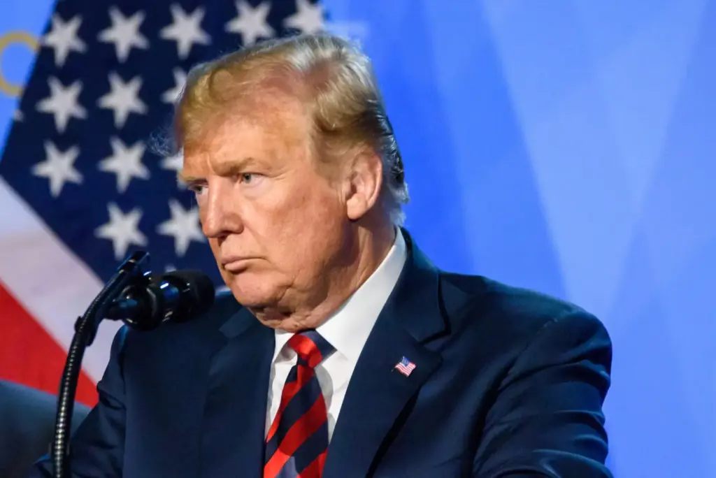 Trump bejelentette: az állam nem finanszírozza tovább a kiskorúak nemváltó műtéteit