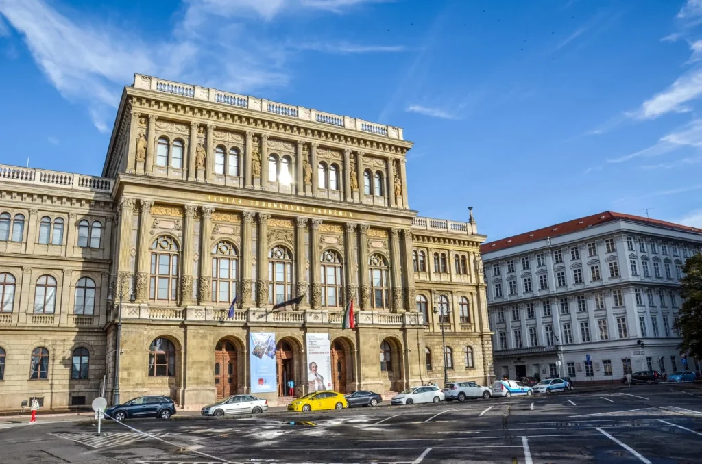 Az életvégi döntések etikai és jogi kérdéseiről rendeznek tanácskozást az Akadémián