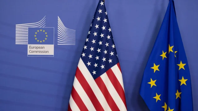 Amerikai hadügyminiszter-helyettes: az Egyesült Államok elkötelezett Európa mellett