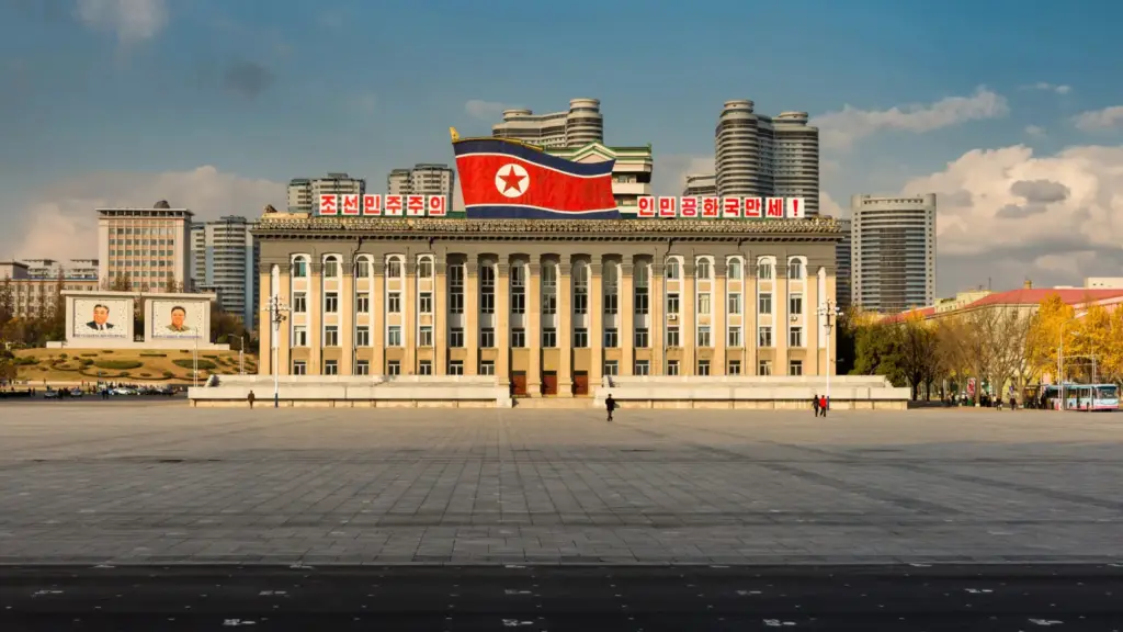 Hatalmas bevételre tesz szert Észak-Korea az orosz-ukrán háborúból