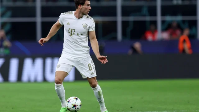 HIVATALOS: Leon Goretzka az Aston Villához igazolt