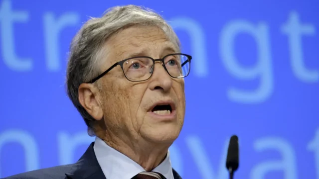 Bill Gates átfogó szabályozást követel a mesterséges intelligencia szabályozására