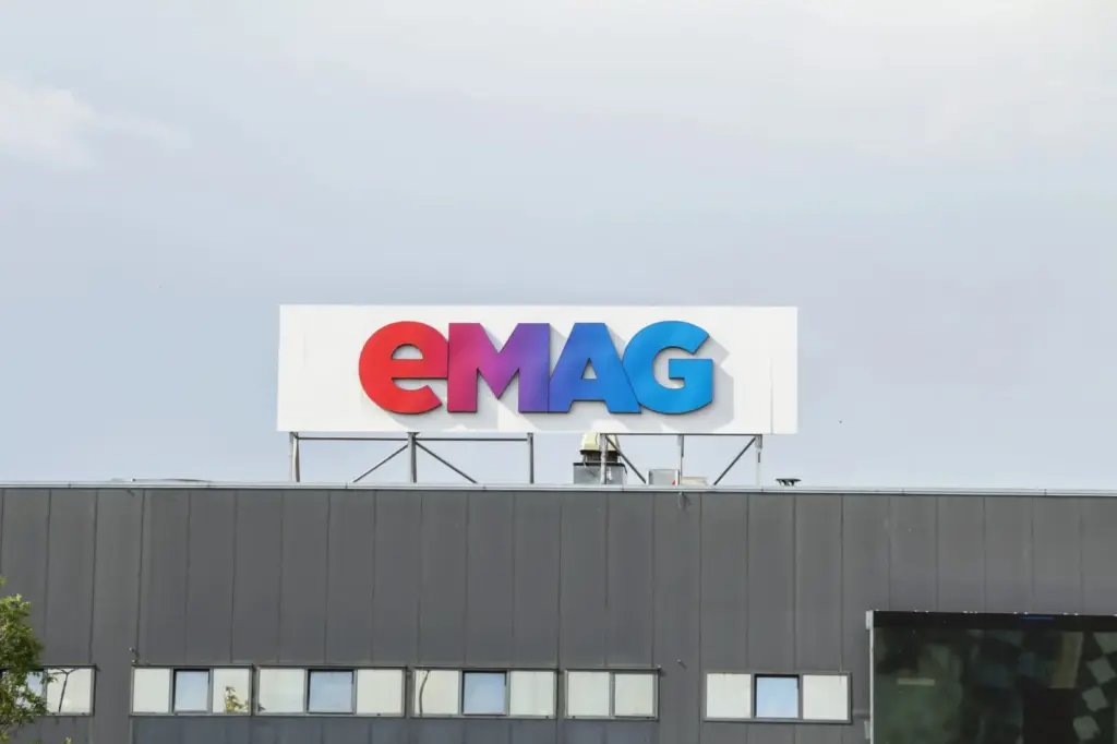 225 milliós bírságot kapott az eMAG a vállalások mulasztása miatt