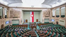 Lengyelországban is támogatnák a mandátumkorlát bevezetését