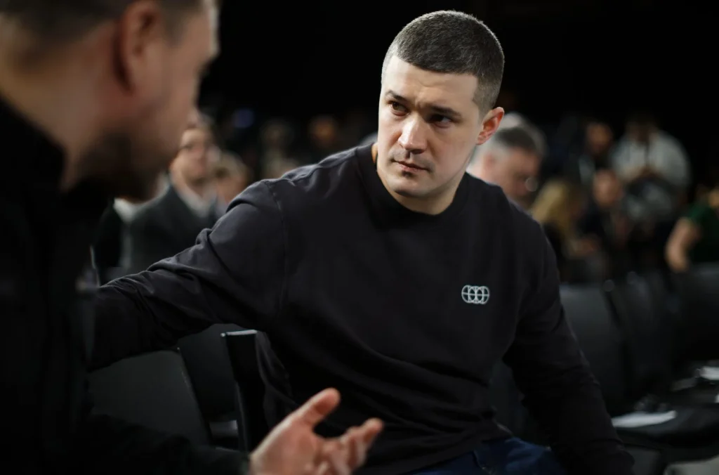 Ukrajnai politikai válság: Mykhailo Fedorov kihívhatja Zelenszkijt