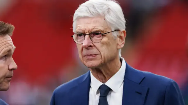 Arsène Wenger bírálta a FIFA meghiúsult kereskedelmi tervét