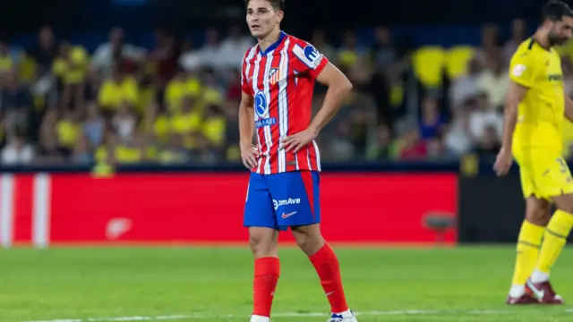 Súlyos büntetés fenyegeti az FC Barcelonát és Julián Alvarezt