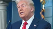 Gazdasági D-nap: Trump új szankciókkal törné meg az iráni patthelyzetet