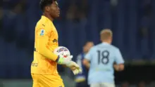 Újabb ajánlatot tesz a PSG a japán kapusért, Zion Suzukiért