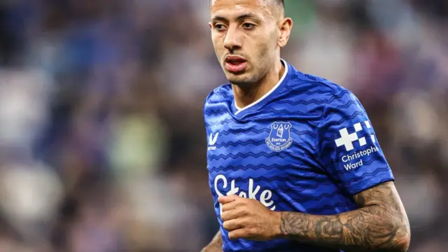 Játékoscsere az Everton és a Crystal Palace között: McNeil és Johnson válthat