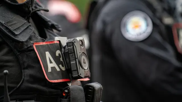 Testületi kamerák az ICE-nál: csak akkor hozzák nyilvánosságra a felvételeket, ha az érdekükben áll