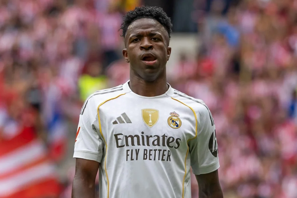 Jose Mourinho szerint Vinicius Jr-nak nagyobb önuralomra van szüksége