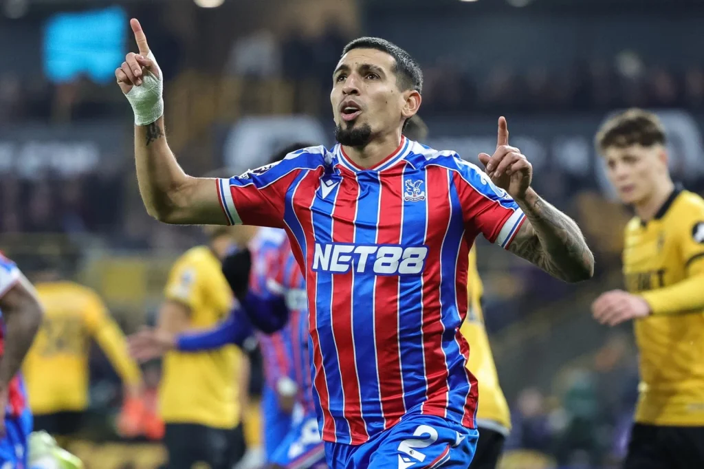 HIVATALOS: Daniel Muñoz a Nottingham Forest játékosa lett