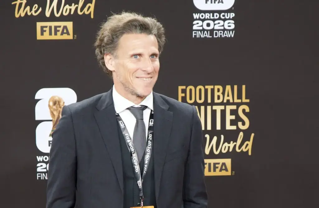 Diego Forlán lett az uruguayi labdarúgó-válogatott új szövetségi kapitánya