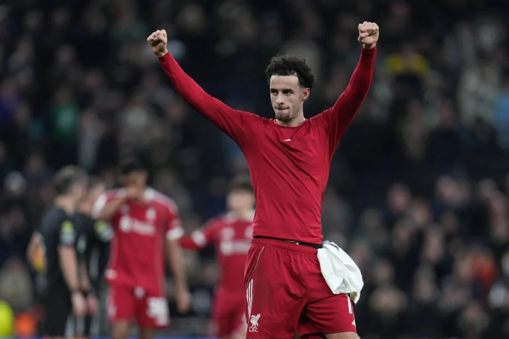 Curtis Jones az Interhez igazol: megszületett a megállapodás a Liverpoollal