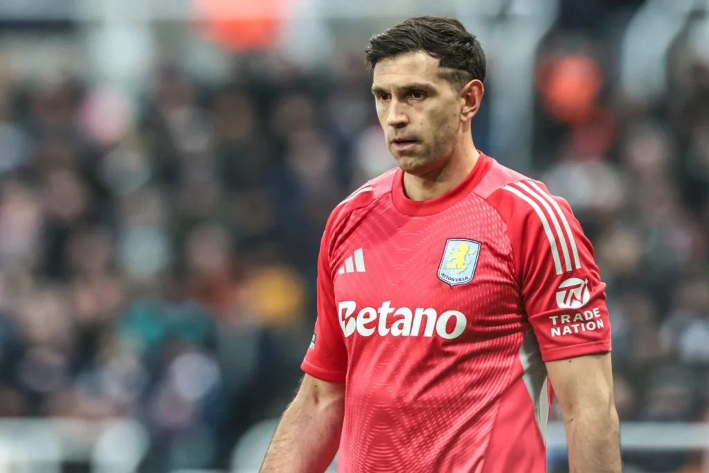 A Chelsea megszerezheti Emiliano Martinezt az Aston Villától