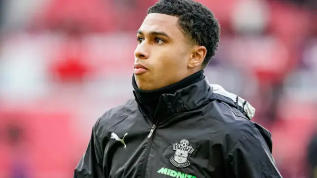 Shea Charles a Fulham játékosa lesz: 30 millió fontos megállapodás született