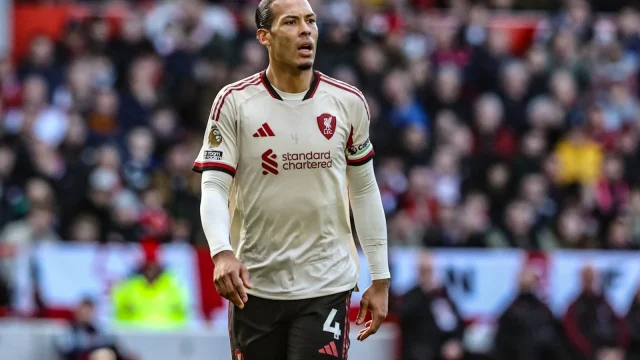 Virgil van Dijk üzent a Liverpool játékosainak és a vezetőségnek
