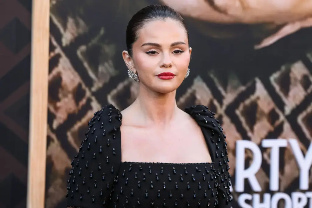Perbe fogták Selena Gomezt a Wondermind mentális egészségügyi cég miatt