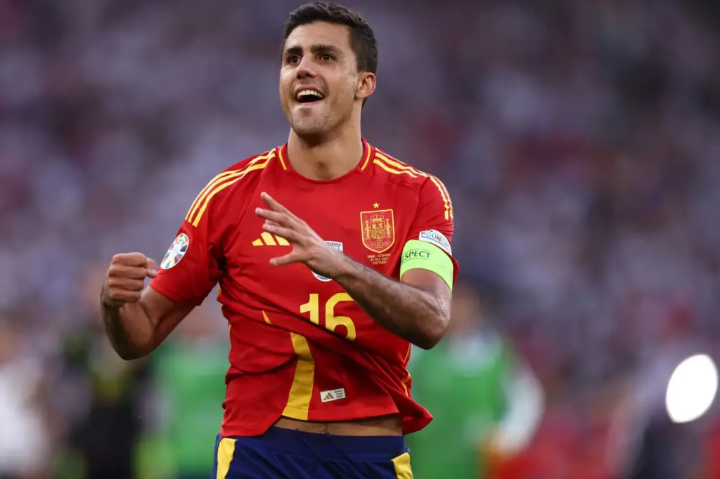 Rodri megszerzéséért hajlandó kockáztatni a FC Barcelona