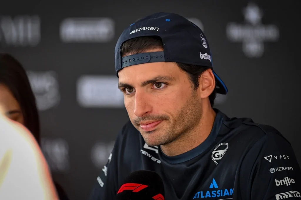 Carlos Sainz hosszabbított a Williams csapatával