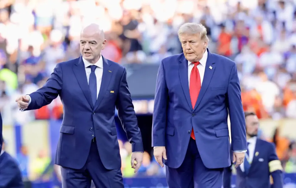 Donald Trump kiállt Gianni Infantino mellett a FIFA-botrányban