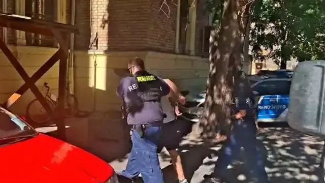 Kábítószer-kereskedelem gyanúja miatt vettek őrizetbe egy férfit a IX. kerületben