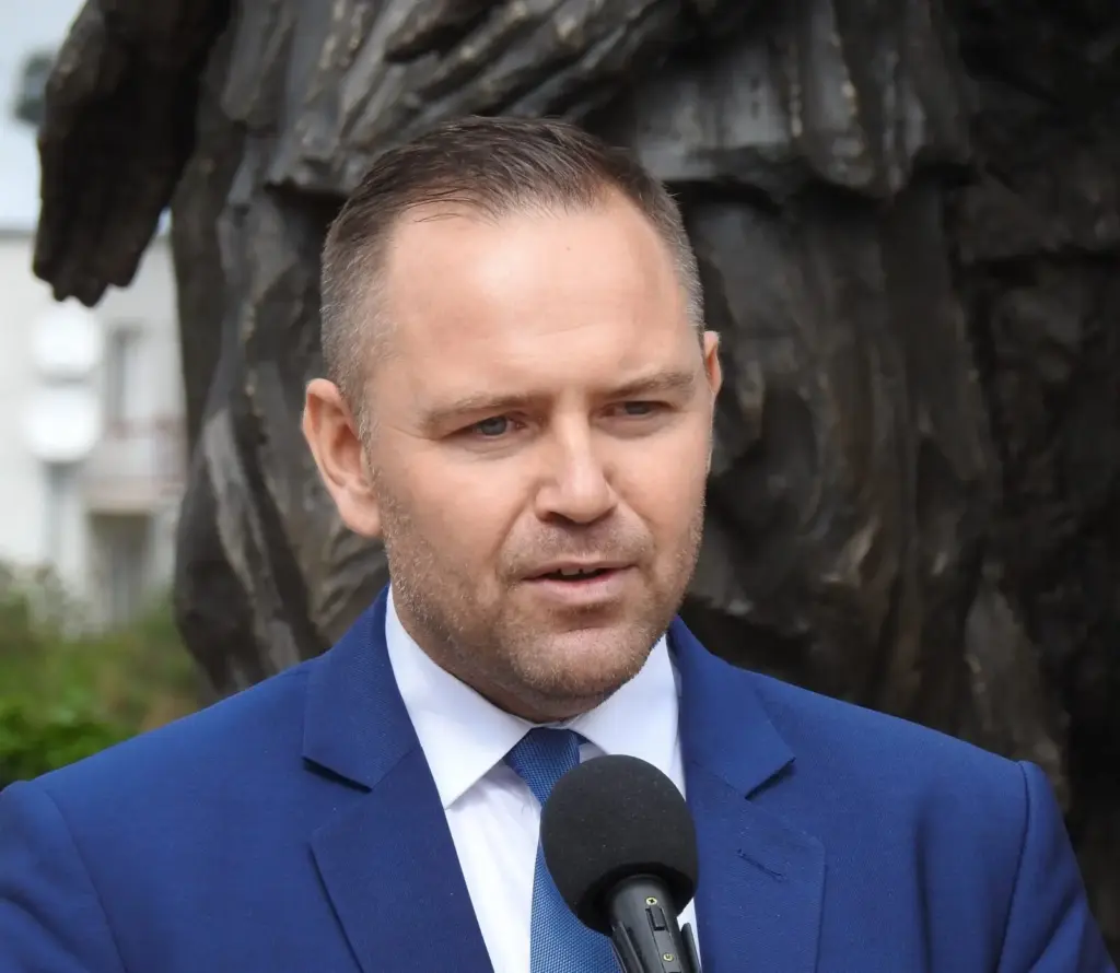 Lengyel elnök: a nemzet biztonsága fontosabb a politikai vitáknál