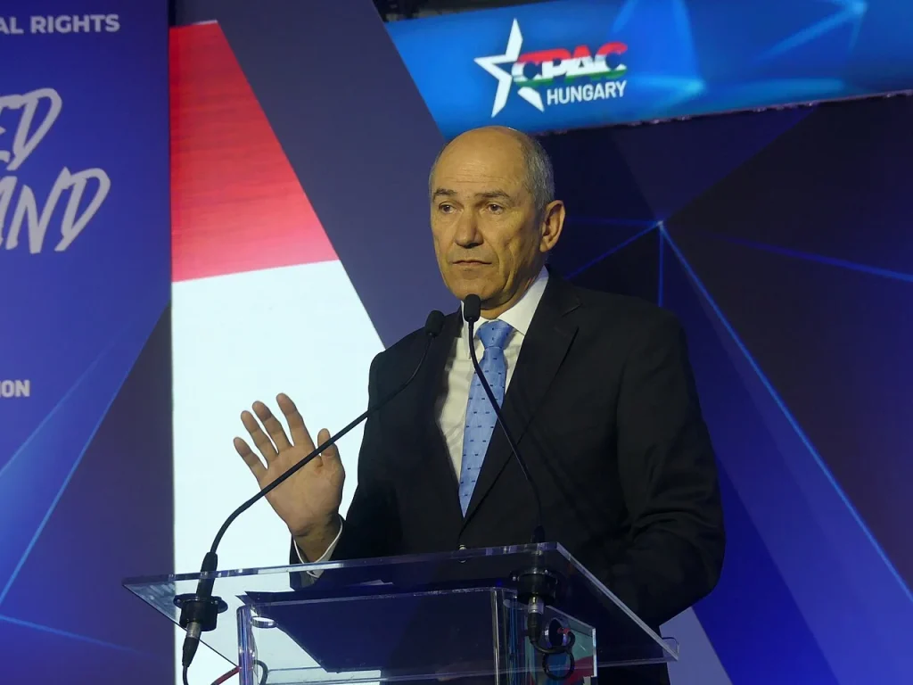 Janez Jansa: Közép-Európa korábban ismerte fel a biztonsági veszélyeket