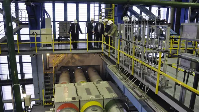 Magyar Péter: Hétfőn újraindulhat egy turbina a paksi atomerőműben