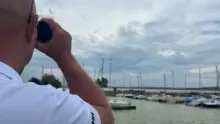 Szolgálaton kívül mentett meg egy nőt a Velencei-tó iszapjából a gárdonyi rendőr