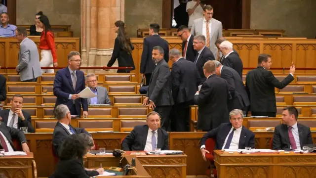A Fidesz-frakció szerint a keddi államfőválasztás a demokrácia mélypontja