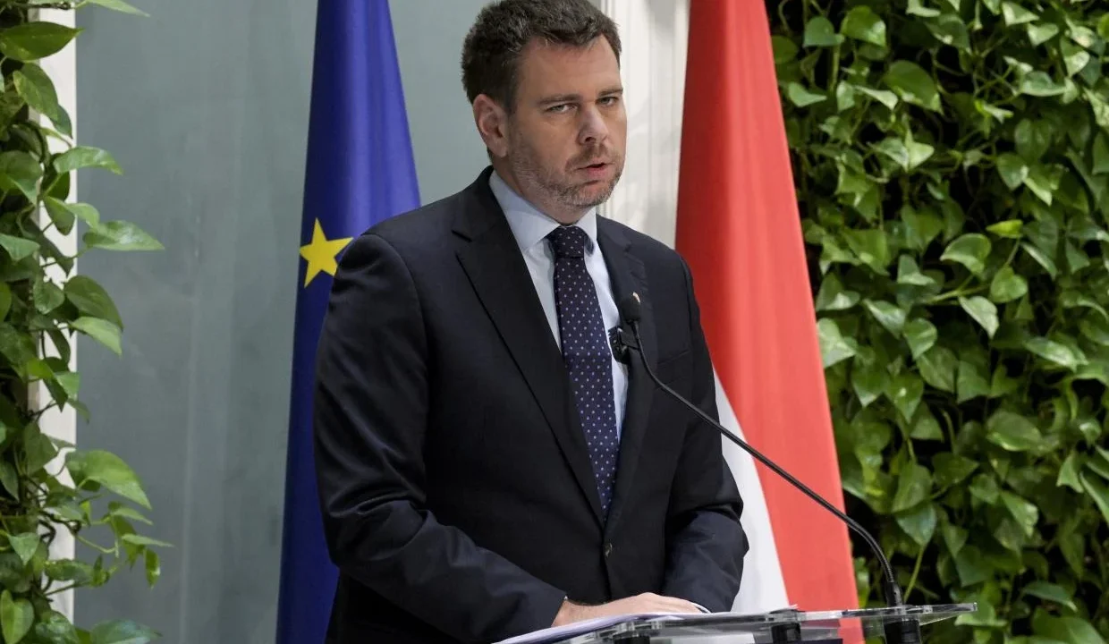 Augusztus végére elkészül az 5-ös főút bővítése Szegednél
