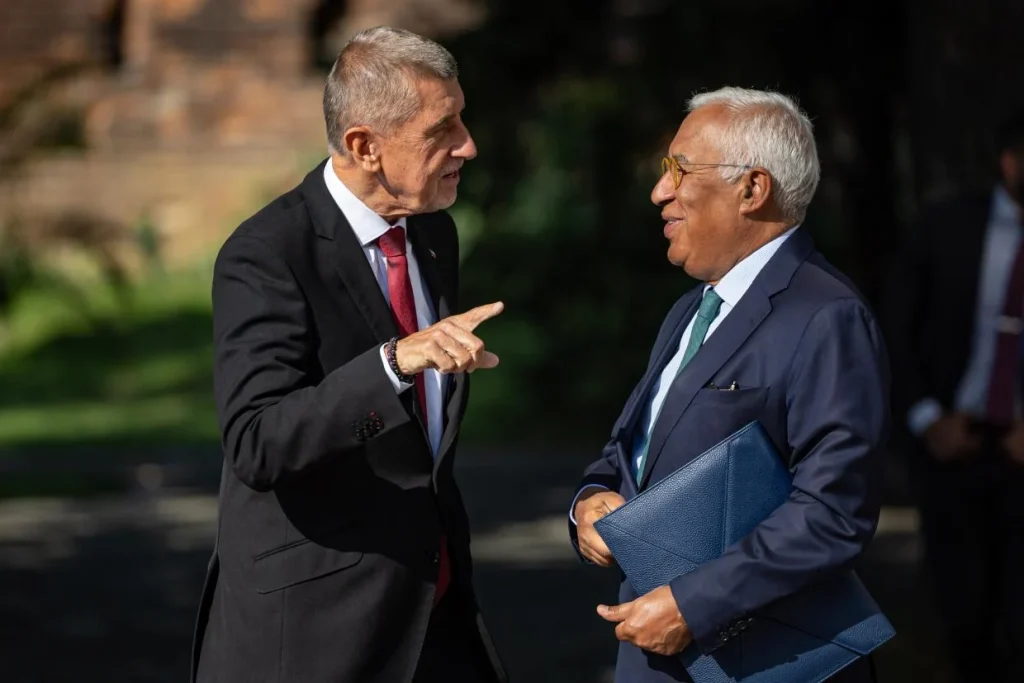 Cseh kormányfő: Elfogadhatatlan az EU mezőgazdasági és kohéziós alapjainak megkurtítása