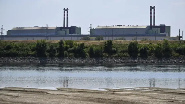 Védelmi Munkacsoport: hosszabb hőségriasztás, stabil energiaellátás