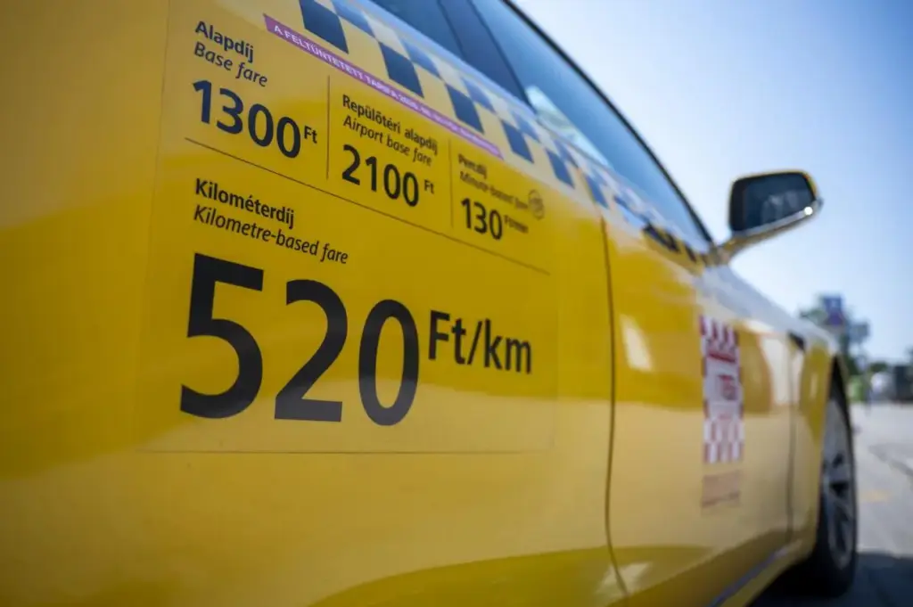 Mától drágább a taxizás Budapesten