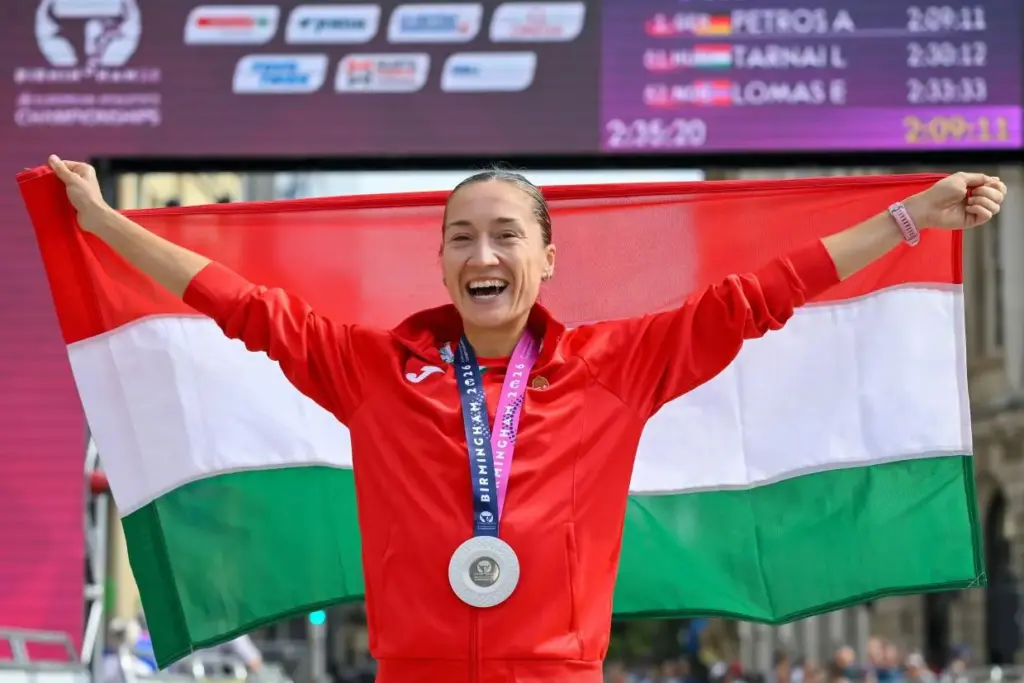 Ezüstérmet szerzett maratonon Vindics-Tóth Lili Anna az atlétikai Európa-bajnokságon