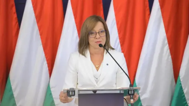 Hőség - Folyadékpótlásra és a tűző nap kerülésére hívja fel a figyelmet az országos tisztifőorvos
