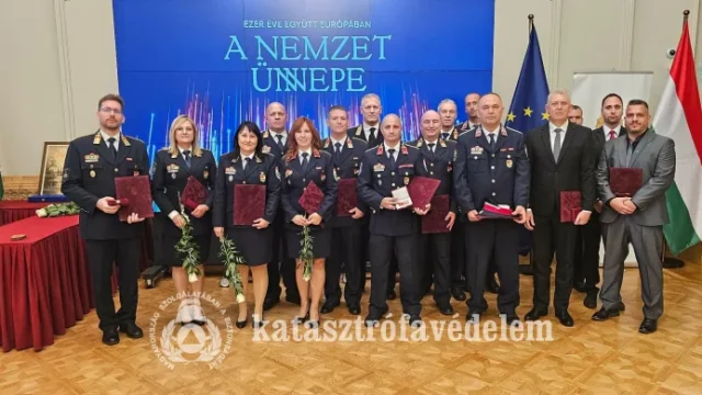 Katasztrófavédelem: Államalapítási ünnepséget tartottak a Belügyminisztériumban
