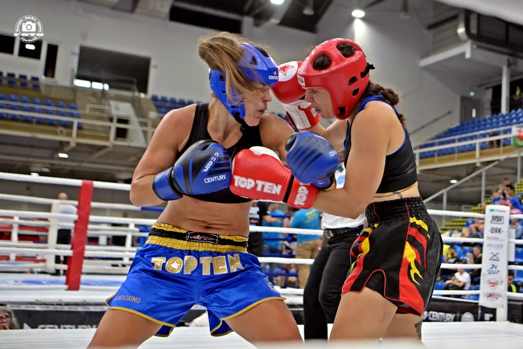 Pointfightingos csapatarannyal kezdődött a budapesti kick-box világkupa