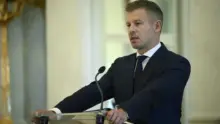 Magyar Péter a dezinformációk megakadályozását kérte a frakcióvezetőktől