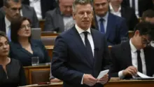 Magyar Péter Paksra hívta a parlamenti pártok elnökeit