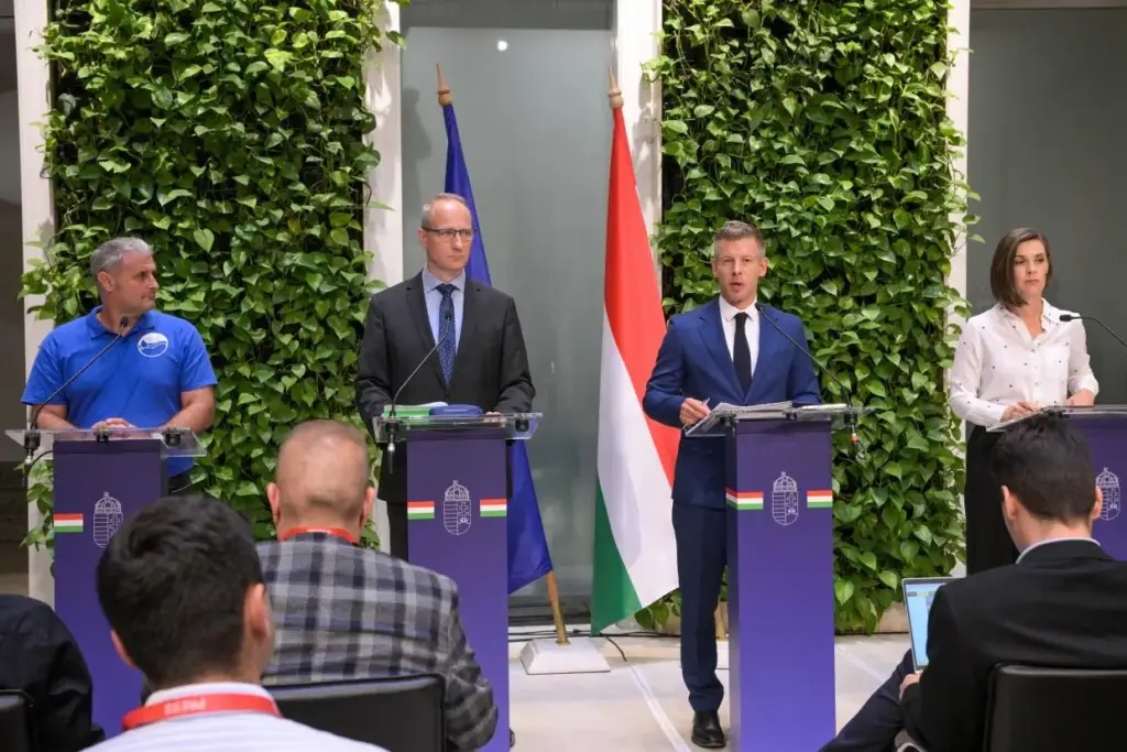Magyar Péter: újra apadásnak indult a Duna vízszintje