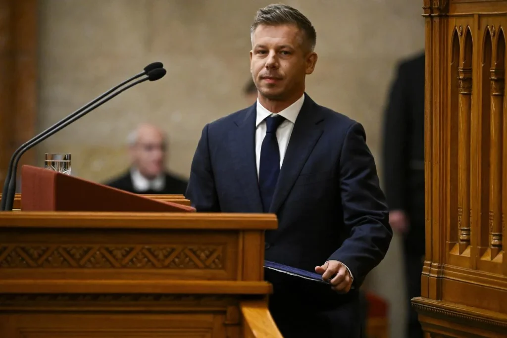 Magyar Péter visszautasította a Tisza és a Fidesz közötti paktum vádját