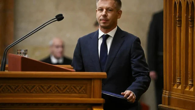 Magyar Péter visszautasította a Tisza és a Fidesz közötti paktum vádját