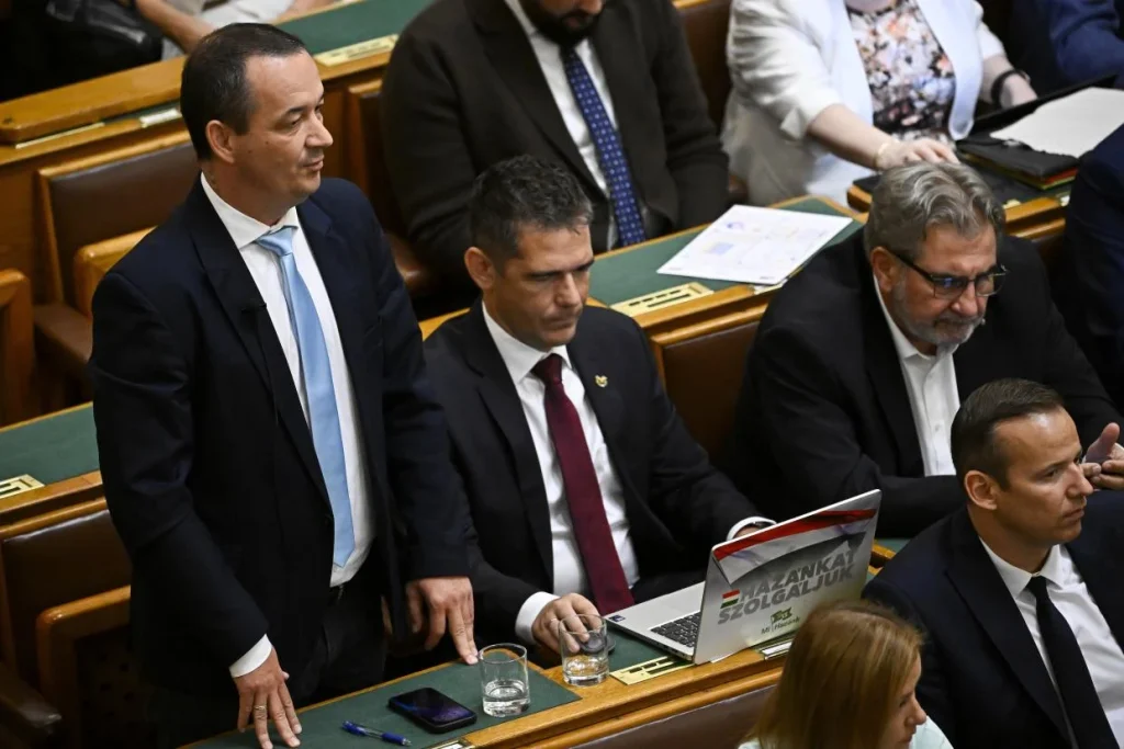 Megválasztották az NVVH vezetőit és tárgyalták a tűzifa áfájának csökkentését